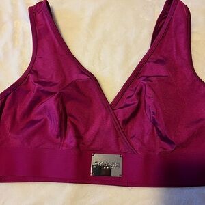 Savage X Fenty Sports Bra in Vibrant Pink